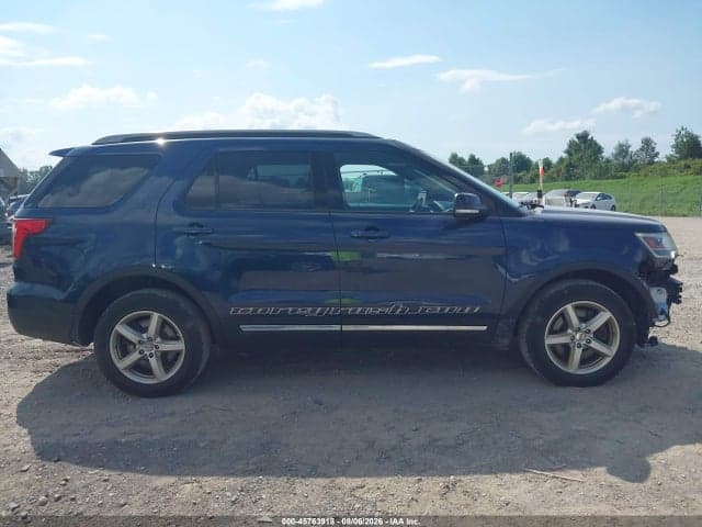 2017 FORD EXPLORER XLT 13