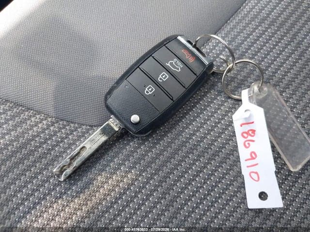 2018 KIA NIRO FE 11