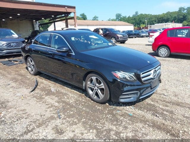 2017 MERCEDES-BENZ E 300 4MATIC - 1