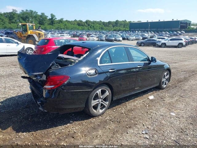 2017 MERCEDES-BENZ E 300 4MATIC 4