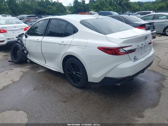 2025 TOYOTA CAMRY SE 3