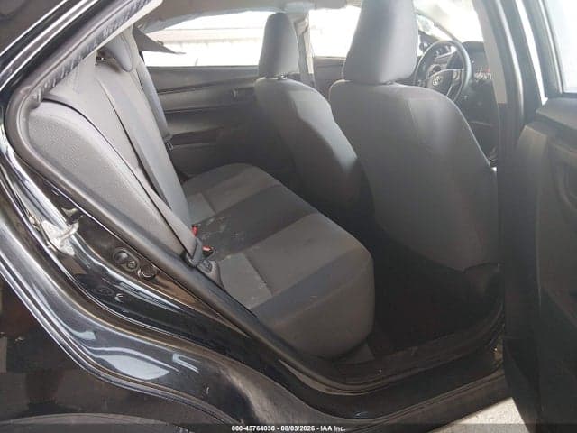 2017 TOYOTA COROLLA L 8