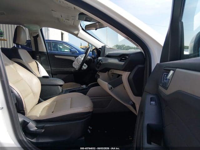 2021 FORD ESCAPE SEL 5
