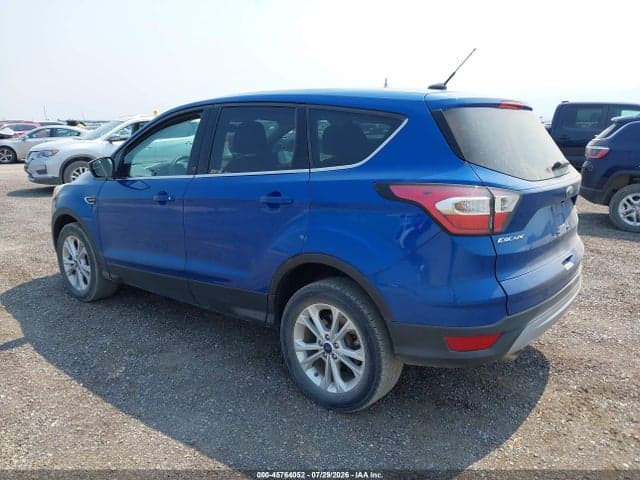 2017 FORD ESCAPE SE 3