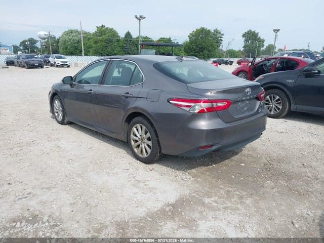 2020 TOYOTA CAMRY LE AWD 3