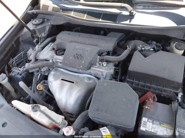2017 TOYOTA CAMRY SE 10