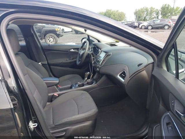 2018 CHEVROLET CRUZE LT AUTO 5