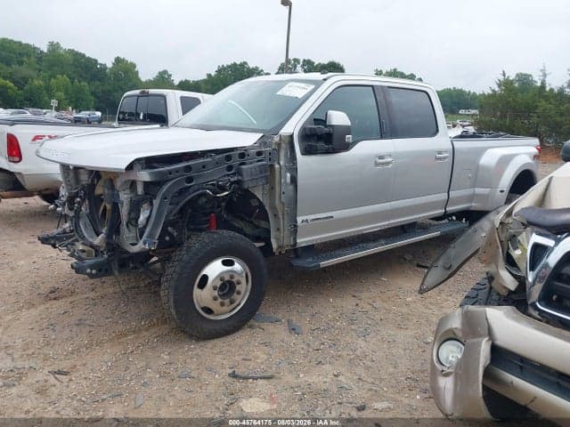 2018 FORD F-350 LARIAT 2