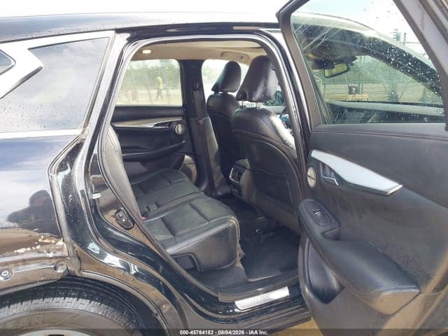 2019 INFINITI QX50 ESSENTIAL 8