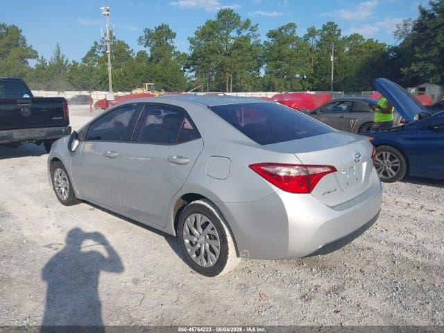 2017 TOYOTA COROLLA LE 3