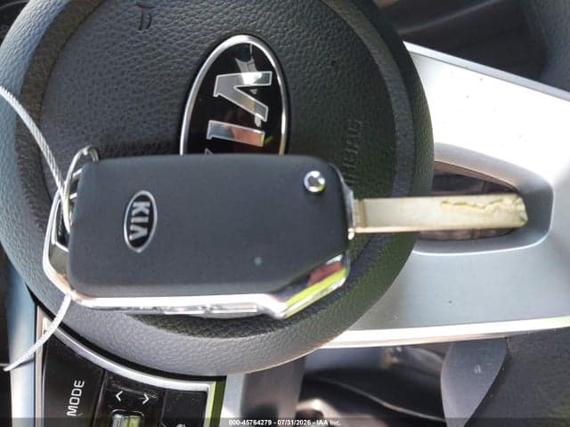 2021 KIA SELTOS LX 11