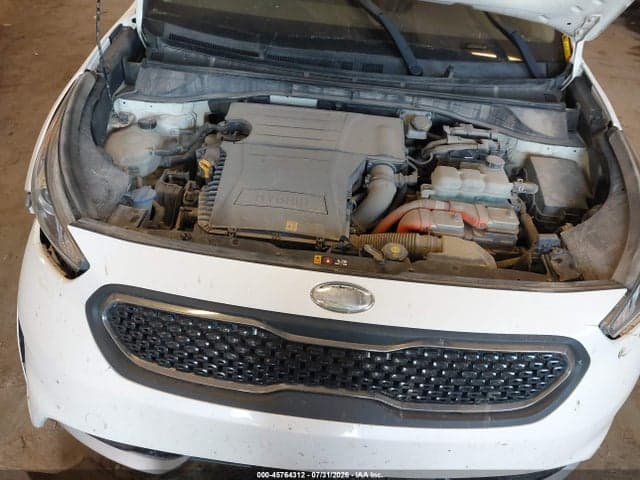 2019 KIA NIRO LX 10