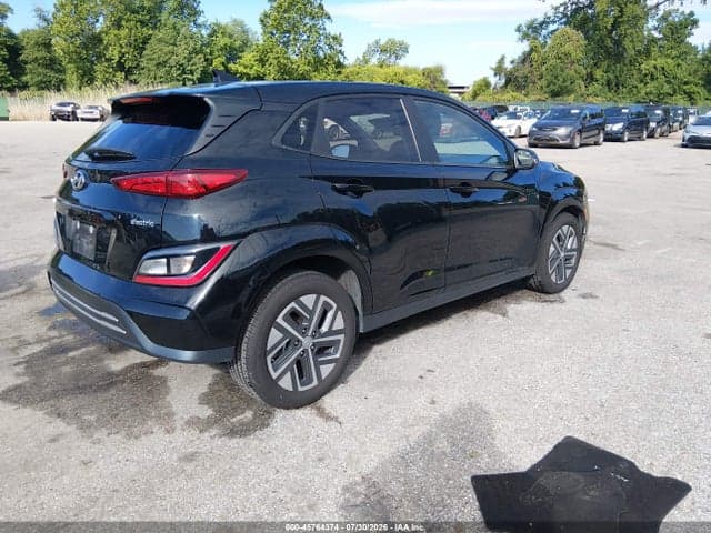 2023 HYUNDAI KONA ELECTRIC SE 4