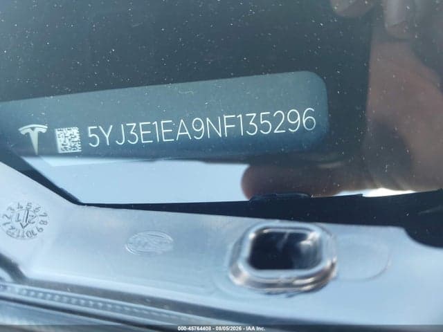 2022 TESLA 3 9