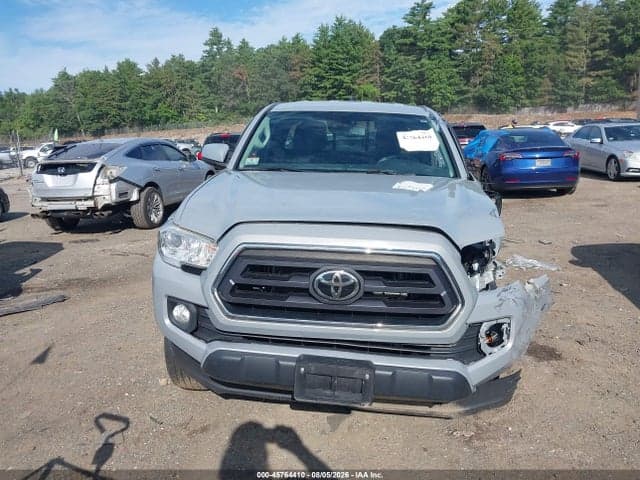 2020 TOYOTA TACOMA SR5 V6 13