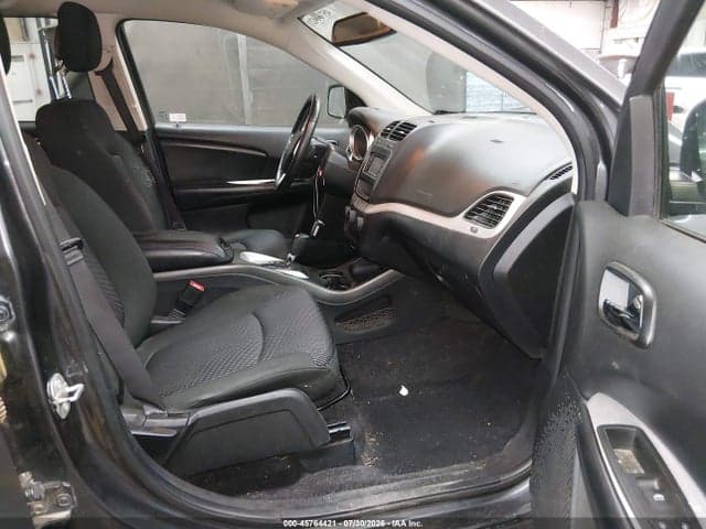 2019 DODGE JOURNEY SE 5