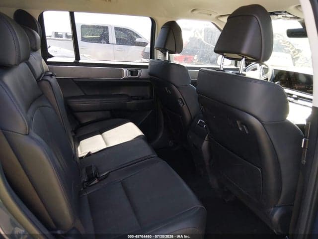 2025 HYUNDAI SANTA FE HYBRID SEL 8