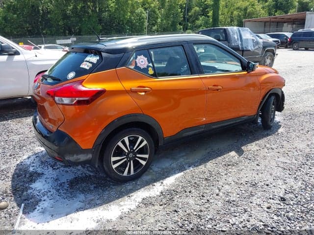 2018 NISSAN KICKS SV 4
