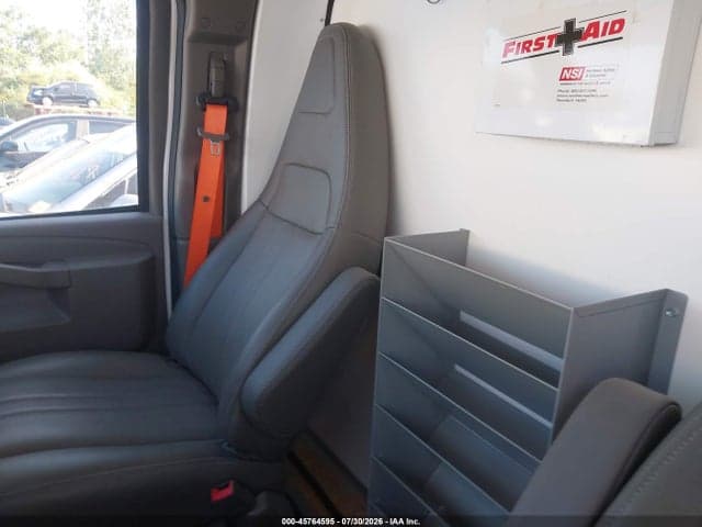 2024 GMC SAVANA CUTAWAY WORK VAN 6