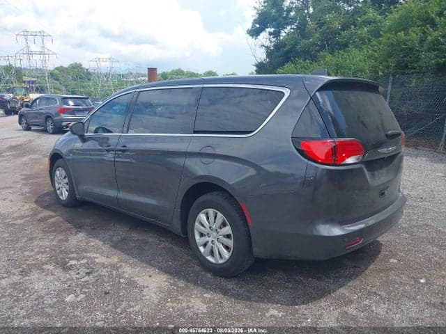 2018 CHRYSLER PACIFICA L 3