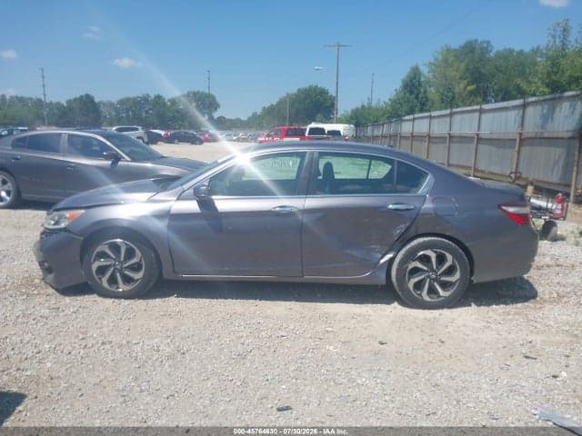 2017 HONDA ACCORD EX 14