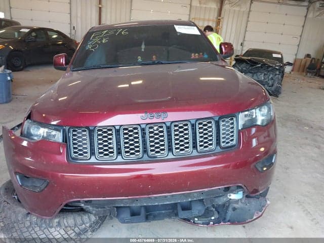 2018 JEEP GRAND CHEROKEE ALTITUDE 4X4 12