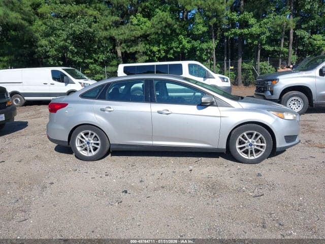 2017 FORD FOCUS SE 13