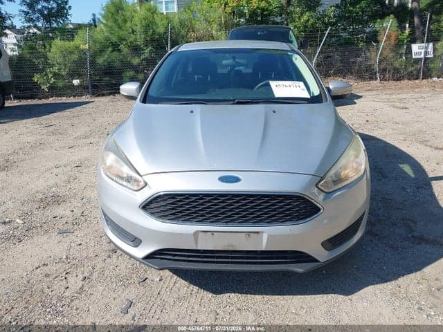 2017 FORD FOCUS SE 6