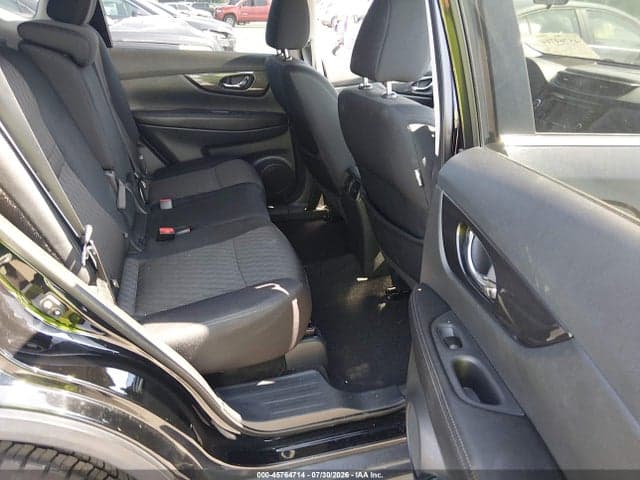2018 NISSAN ROGUE SV 8