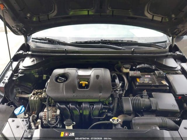 2020 HYUNDAI ELANTRA SE 10
