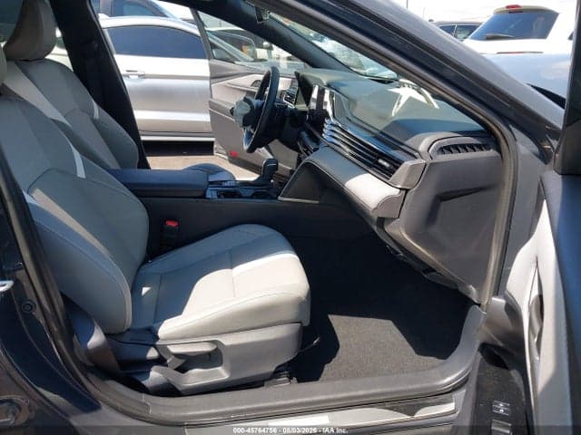 2026 TOYOTA CAMRY SE 5