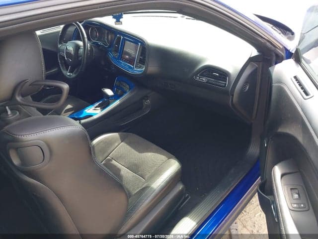 2022 DODGE CHALLENGER R/T 5