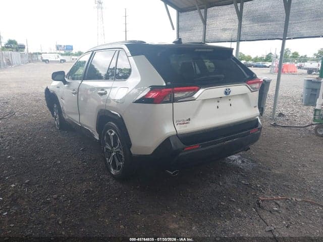 2023 TOYOTA RAV4 PRIME XSE 3