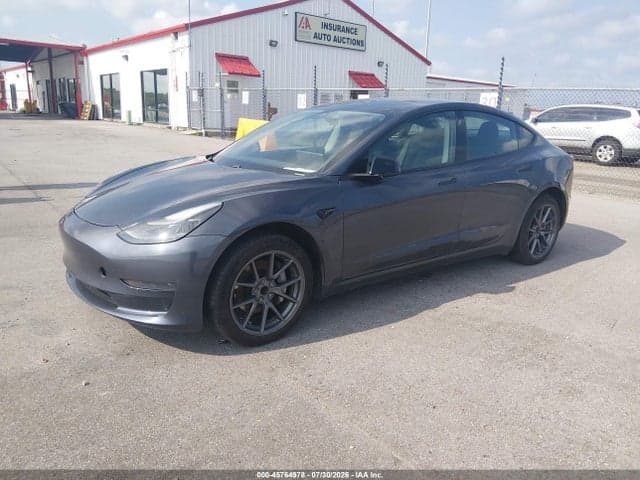 2021 TESLA MODEL 3 STANDARD RANGE PLUS REAR-WHEEL DRIVE 2