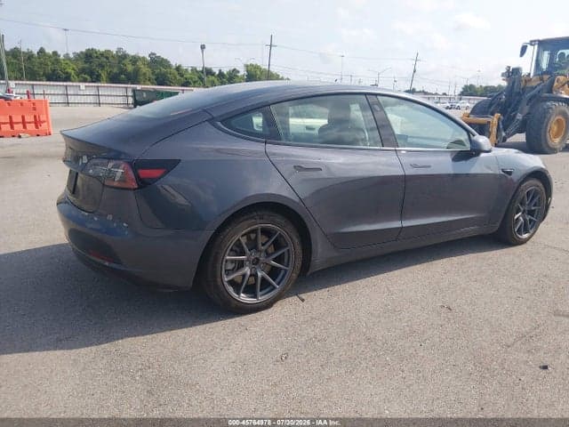 2021 TESLA MODEL 3 STANDARD RANGE PLUS REAR-WHEEL DRIVE 4