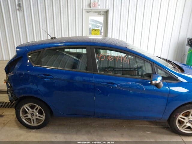 2018 FORD FIESTA SE 19