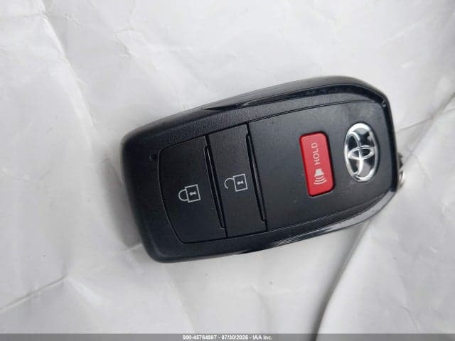 2026 TOYOTA COROLLA CROSS LE 11