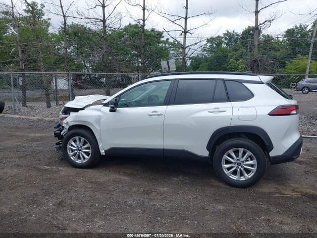2026 TOYOTA COROLLA CROSS LE 14