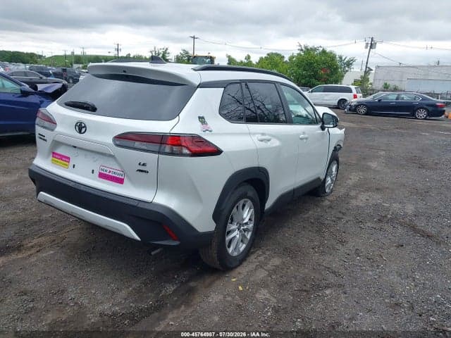 2026 TOYOTA COROLLA CROSS LE 4