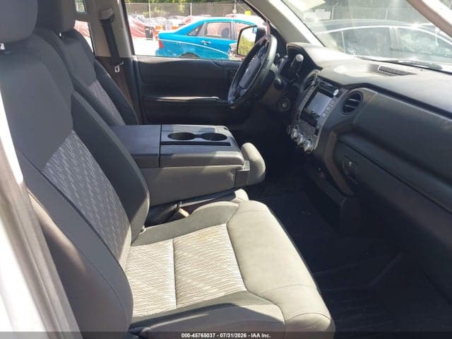2018 TOYOTA TUNDRA SR 4.6L V8 5