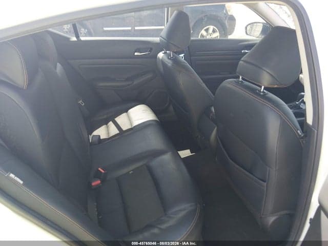 2020 NISSAN ALTIMA SR FWD 8