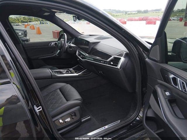 2025 BMW X7 XDRIVE40I 5