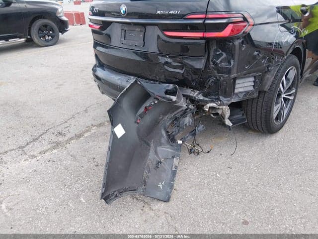 2025 BMW X7 XDRIVE40I 6