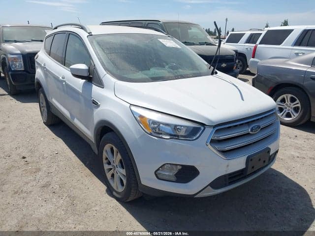 2018 FORD ESCAPE SE 1
