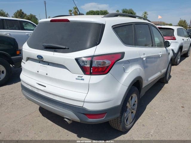 2018 FORD ESCAPE SE 4