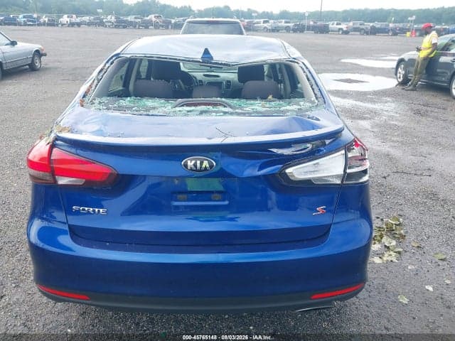 2018 KIA FORTE S 16