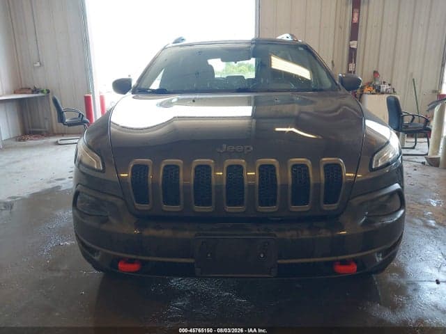 2017 JEEP CHEROKEE TRAILHAWK 6