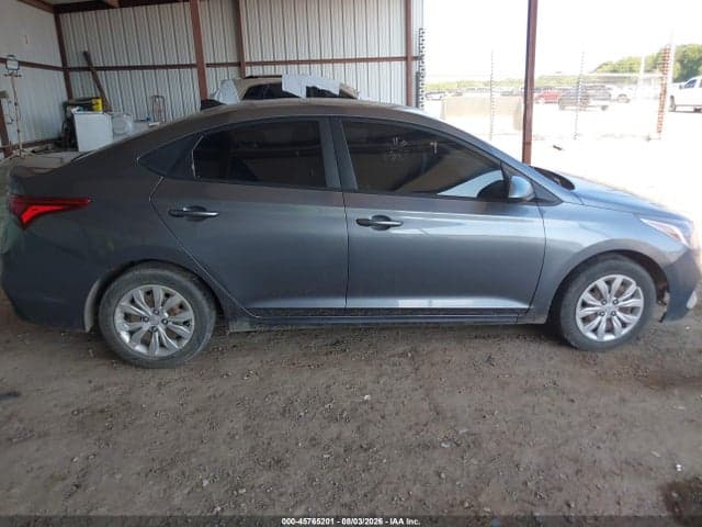 2019 HYUNDAI ACCENT SE 14