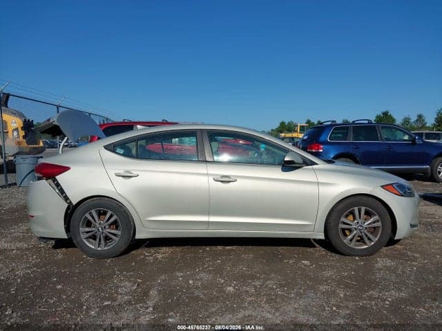 2017 HYUNDAI ELANTRA SE 14