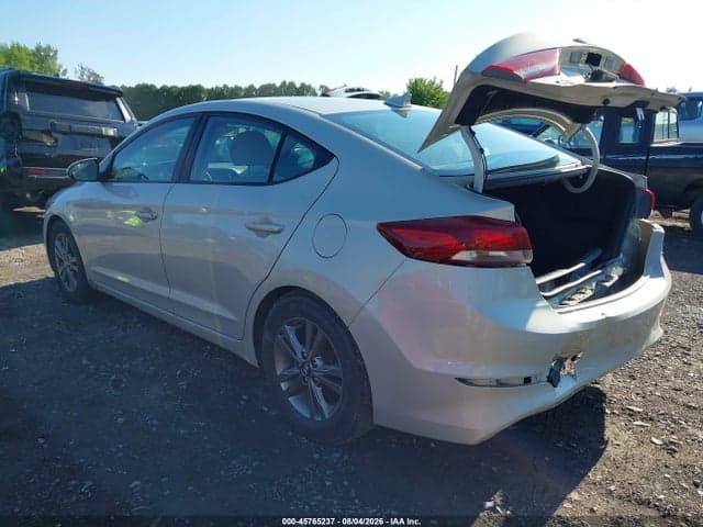 2017 HYUNDAI ELANTRA SE 3